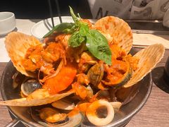 -港丽餐厅(来福士店)