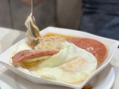 -香港新发烧腊茶餐厅(水围店)