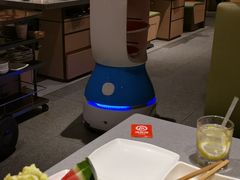 -海底捞火锅(新松江路生日主题店)