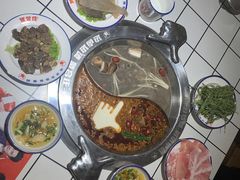 -贤合庄卤味火锅(勒泰中心店)
