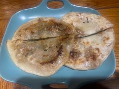 驼肉馅饼-蒙艾里民族传统菜蒙餐