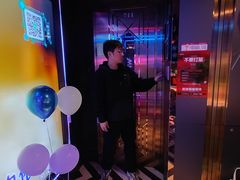 -温莎KTV(珠江路店)