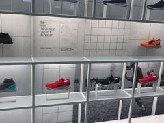 -NIKE品牌体验店(南京东路店)