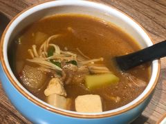 大酱汤-明洞阿姨·韩式酱蟹烤肉·创意料理(三元桥店)