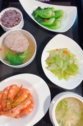 -爱陪伴尊享月子中心(国际店)