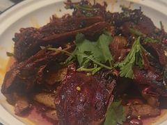 -辣小妮de川菜馆(红旗Mall店)