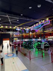 -多乐岛运动游乐城(杭州店)