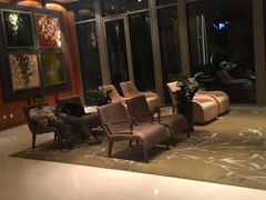 等位区-苏州洲际酒店·大堂酒廊