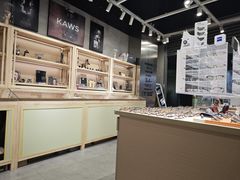 -棱石眼镜(CP静安店)