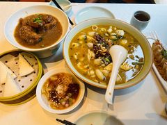 -江城小馆陕南妈妈菜·全球旅行餐厅(钟楼店)