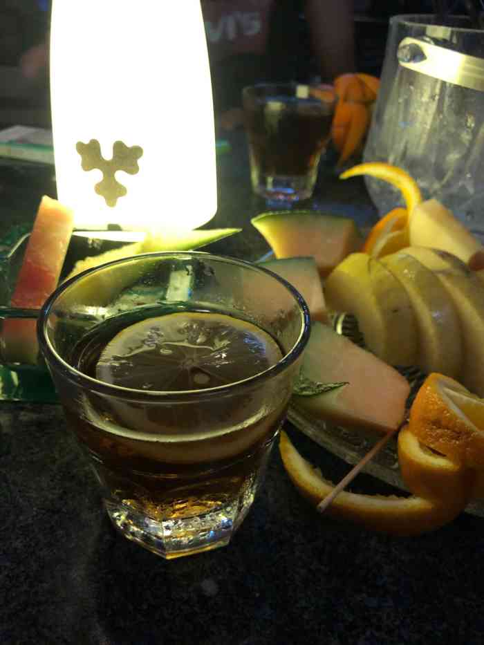 魔王酒吧(欢乐海岸店)-"在这喝过1664/嘉士伯/黑牌/vsop.