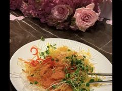 -海派悦庭·海胆烧麦·新融合菜(凯德广场店)