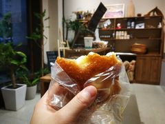 -沁屋面包店(人民东路店)