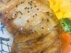 -8PINTS八品脱·日料·烧鸟·精酿小酒馆(莘庄店)