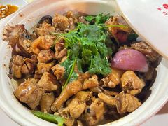 奇味家鸡煲-老东风菜馆·潮汕大排档