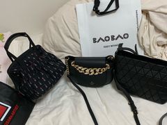 -三宅一生 (阪急梅田本店)