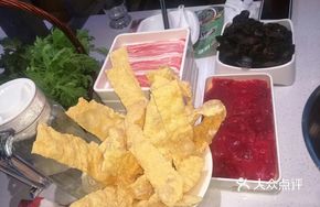 Fried Tofu Skin Rolls