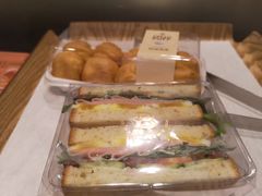 -巴黎贝甜(卫清西路店)