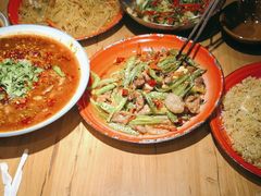 -先启半步颠小酒馆(虹桥龙湖天街店)