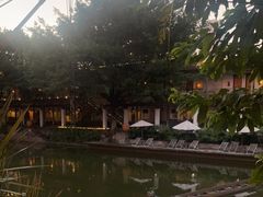 -喜洲吧·江畔老船厂·庭院餐厅(喜临院店)