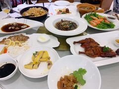-骏莱海鲜鱼港(五角场店)