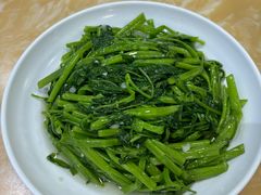 -小海豚•老字号海鲜餐厅(天涯店)