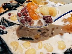 -RUXU入续糖水铺与包(卓悦中心店)