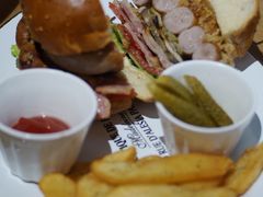 -HELLO 27 意面·沙拉·帕尼尼