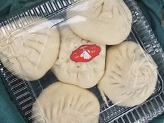 -白玉兰食品甜凤店(合生汇店)