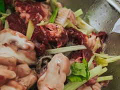 -周良天山牛杂城(天山路总店)
