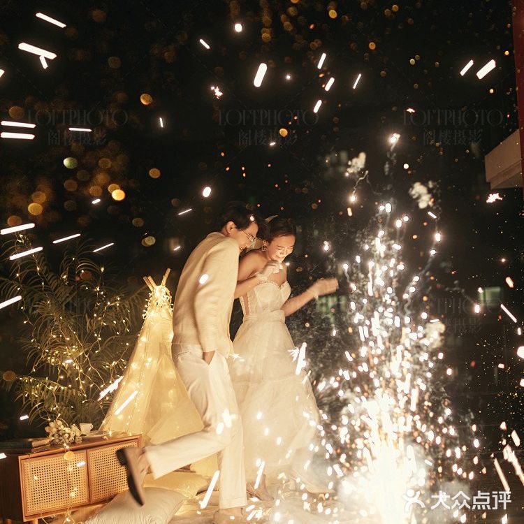 夜幕降临丨星光✨✨熠熠~将一切浪漫与❤️爱都给你