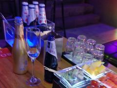 -喜鹊音乐酒馆(西街店)
