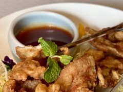 青岛老炸肉-开海·红岛海鲜虾水饺(石老人店)