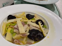 -金枝玉叶上海人家食府(三里河店)