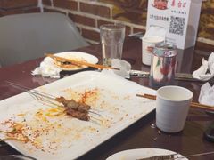 -三个大叔烤羊肉串·歌手驻唱·碳烤鲜肉(西三旗店)