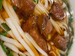 -矮子粉店1985·长沙米粉(湘春路店)
