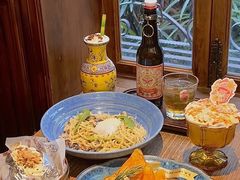 -秘密旅行Bonjour(黑金冠 江南西店)