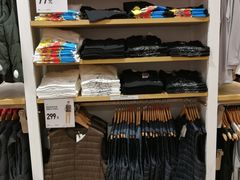-优衣库(上海虹口龙之梦店)