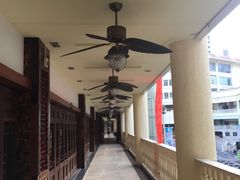 -海口骑楼小吃街