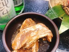 -臻牛烤肉