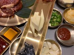 -龙虾奇迹泥炉烤肉(大华三路店)
