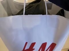 -H&M(鹏欣水游城店)