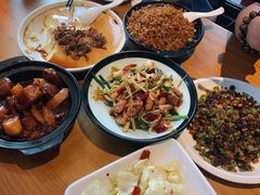 -隔壁老王·家常云南菜(花巷店)