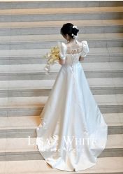 点击看大图 -Renee芮亦婚纱