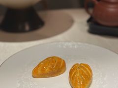 栗子枫叶酥-皇朝会.经典传统粤菜(外滩店)
