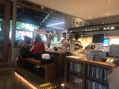 -慢象咖啡(台江店)