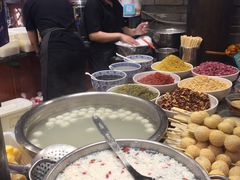 -八一路好吃街(雨田商务大厦店)