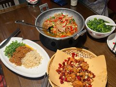 -味上湘菜馆(岳麓山店)