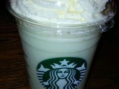 -星巴克(洛阳中州路王府井店)