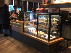 面包甜点陈列柜-星巴克臻选(福州仓山万达店)